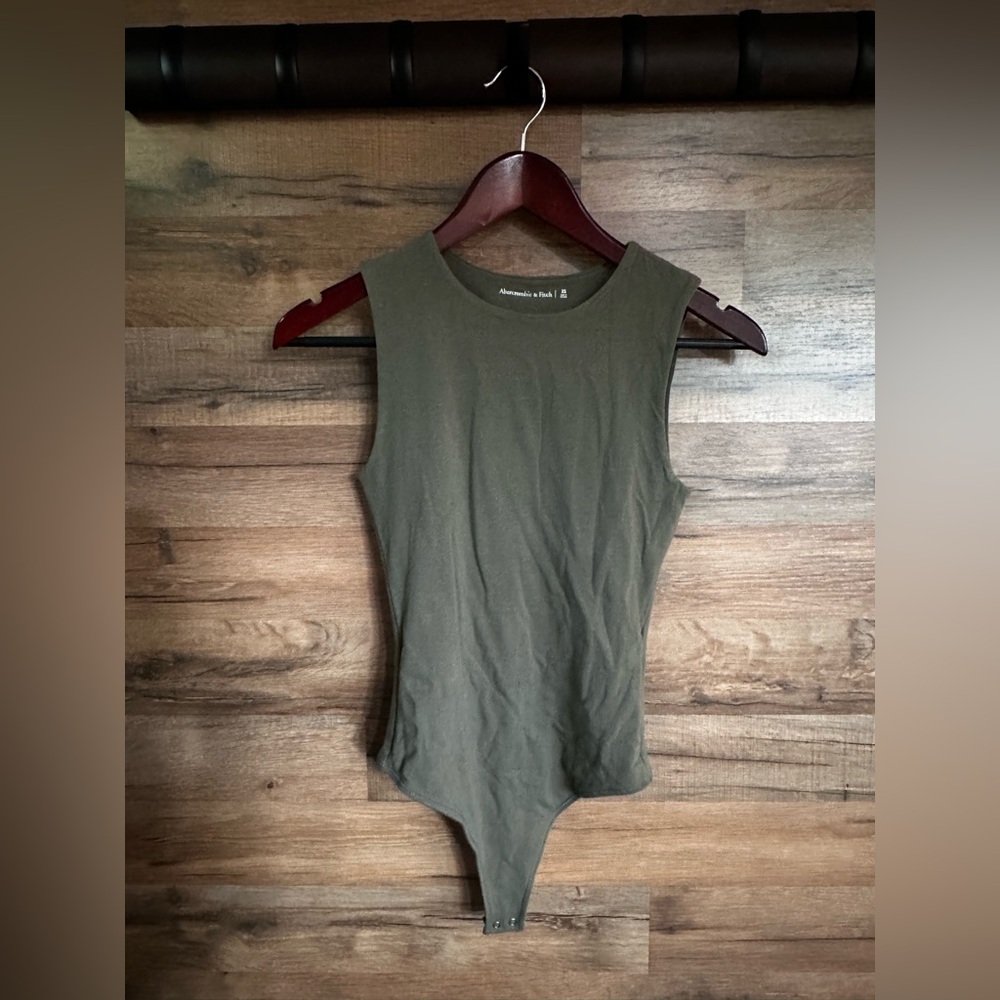 Abercrombie & Fitch Khaki Sleeveless Bodysuit